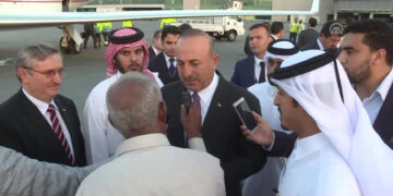 Katarlı gazeteciden Çavuşoğlu’na şok soru: Buraya mali destek istemek için mi geldiniz?