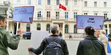 HRS’den “Orhan İnandı’ya özgürlük” ve “Erdoğan’ı durdurun” çağrısı