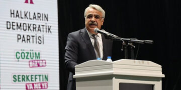 HDP Kongresinden net mesaj: Müzakere çağrımıza yanıt alamazsak kendi adayımızı çıkartırız