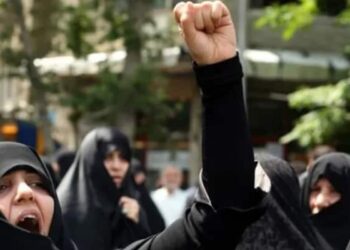İran’da özgürlük sloganları: ‘Diktatöre ölüm!’
