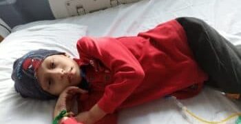 Geceleri annesini sayıklıyor: Rejimin duyarsızlığıyla, bir deprem de kanser hastası Yusuf Kerim’i vurdu