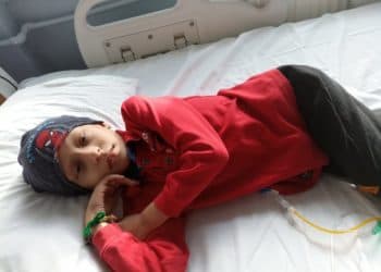 Geceleri annesini sayıklıyor: Rejimin duyarsızlığıyla, bir deprem de kanser hastası Yusuf Kerim’i vurdu