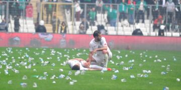 Bursaspor yalnız değildir!