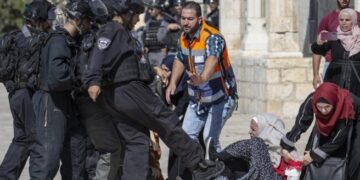 Kemal Kılıçdaroğlu’ndan tepki: Mescid-i Aksa’daki saldırıyı şiddetle lanetliyorum