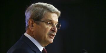 Aytun Çıray’dan bir fişleme itirafı daha:Partisinden aday olanları Emniyet’e isim isim ihbar etmiş!