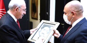 Eski DSP’li 74 bakan ve milletvekilinden Kılıçdaroğlu’na destek