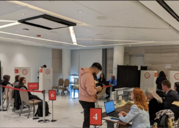 ABD’deki Türk seçmenler sandığa akın etti