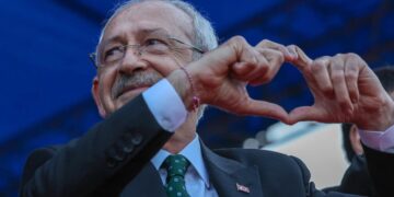  Kemal Kılıçdaroğlu: Kur’ana, Peygamberimize bağlı samimi Müslümanım