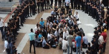 Yargıtay, 17 Aralık soruşturmasını yürüten polislerin cezasını onadı: “Karar çöp hükmünde!”