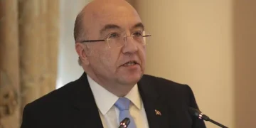 Türkiye’nin Moskova Elçisi: Kim Kazanırsa Kazansın Rusya Politikası Değişmeyecek