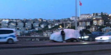 TOGG köprüde arıza yaptı, görülmesin diye üstü örtüldü