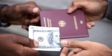 Avustralya vize ücretlerine yüzde 6 ila 40 arasında zam yapacak