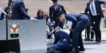 ABD Başkanı Biden yine düştü