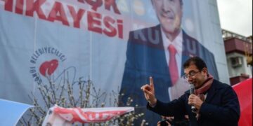 İmamoğlu’ndan AKP’li Cumhurbaşkanı Erdoğan’a: Caminin önünde söylenecek en son söz, yalan konuşmaktır