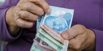 Emekli maaş ve ikramiyelerinin ödeme tarihi belli oldu