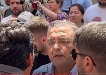 Cumartesi Anneleri’ne gözaltı, basına darp: Milletvekilleri Sezgin Tanrıkulu ve Ahmet Şık’a engel