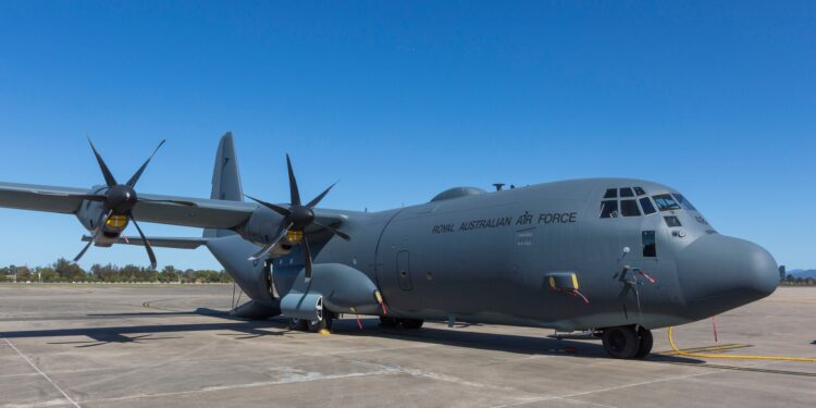 Avustralya hükümeti, ABD'den toplam değeri 6,6 milyar dolar olan 20 adet C-130 Hercules tipi askeri kargo uçağı satın alacağını duyurdu.