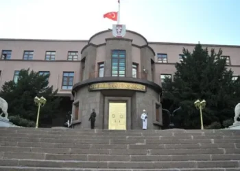 Genelkurmay Başkanlığı koltuğu 48 gündür boş: YAŞ’ta komuta kademesi de gidebilir