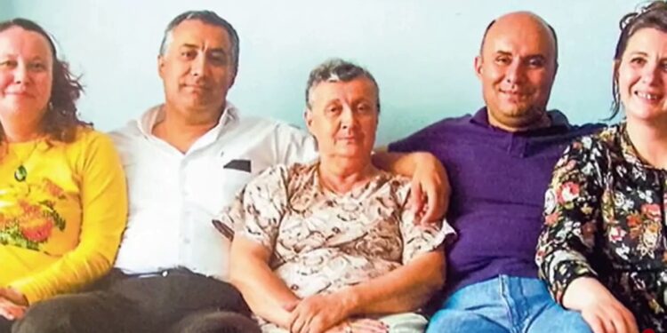 Emniyet müdürü Yurt ve Anadolu Atayün kardeşlerin anneleri Aysel Atayün, 75 yaşında hayatını kaybetti