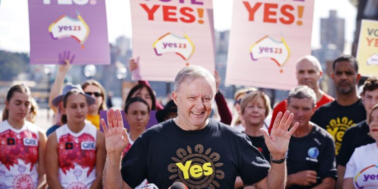 Başbakanı Anthony Albanese, ülkedeki yerli halkın parlamentoda daha çok söz sahibi olması amacıyla düzenlenen 'Mecliste Yerli Sesi' referandumunun 14 Ekim'de yapılacağını açıkladı.