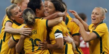Tarihte bir ilk:  Kadınlar Dünya Kupası’nda Fransa’yı 7-6 mağlup eden Avustralya, yarı finalde