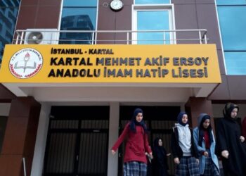 Tercih edilmeyince imam-hatipler boş kaldı: Öğretmen başına 2 öğrenci düşüyor