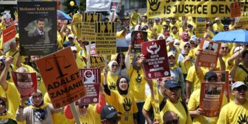 AİHM’in Türkiye’yi mahkum ettiği KHK’lı öğretmen Yüksel Yalçınkaya kimdir?