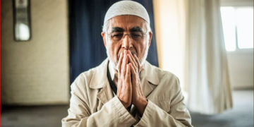 Başbakanlıktan ödül: İlahiyatçı-Yazar Doç. Dr. Salih Yücel’in depremle ilgili yazısı Avustralya’da ‘Yılın Makalesi’ seçildi