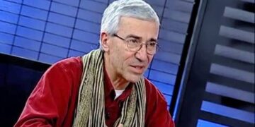 Altın Portakal Festivali yönetmeni Boyacıoğlu: Üst perdeden ölüm tehditleri var, ‘Kanun Hükmü’ seçkiden çıkarıyoruz