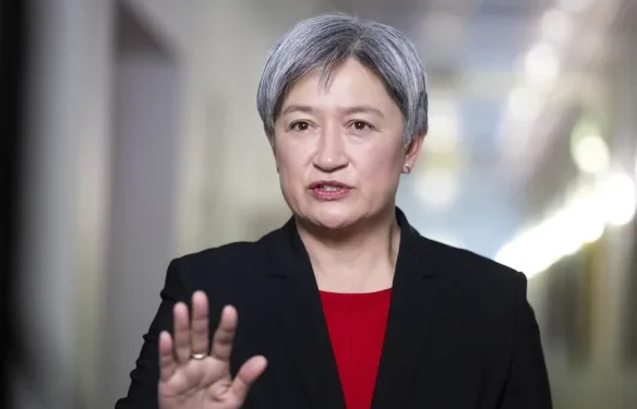 Dışişleri Bakanı Penny Wong, Lübnan'daki vatandaşlarına ülkeden ayrılmaları çağrısında bulundu.