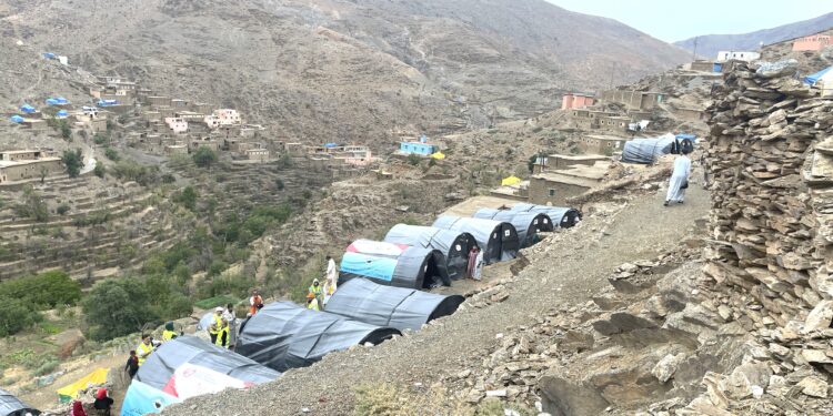 Serkan İner: Arazi araçlarımız, sarp dağlara tırmanmaya başladı. Araçtaki herkes, kaza yapmamak için dua ediyorduk.