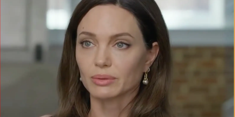 Hollywood’un ünlü oyuncularından Angelina Jolie, Gazze’de yaşanan katliama dikkat çekti.