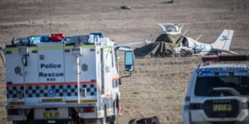 Başkent Canberra’da, uçak düştü, kurtulan yok