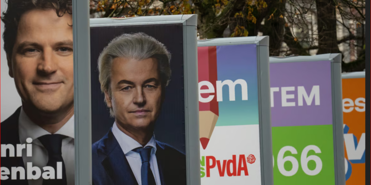 Geert Wilders’ın liderliğindeki PVV, ilk sonuçlara göre Meclis’teki açık ara en büyük parti konumuna yükseldi.