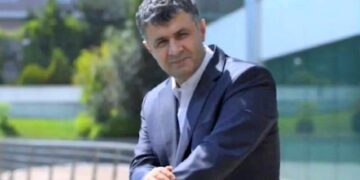 Mehmet Kamış: Pişmanlık ne demek? Yazarlık yaptığım için özür mü dileyeyim?