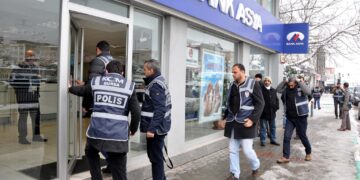 Bank Asya’da hesabı olan kişilere operasyon: 32 gözaltı