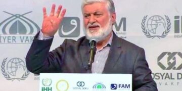 Havuz Gazetesi’nin Yazarı Faruk Beşer, felç oldu