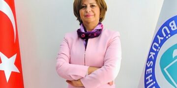 Eskişehir’de 25 yıllık Büyükerşen devri kapandı: CHP’nin yeni adayı Ayşe Ünlüce kimdir?