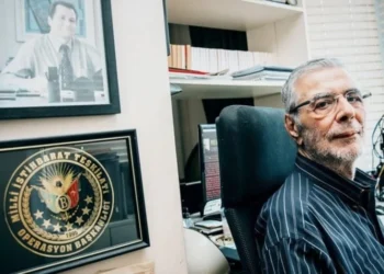 Cumartesi Anneleri. olen eski MİT’çiye : Mehmet Eymür’ü iyi bilmezdik