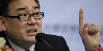 Dışişleri Bakanı Wong’dan karara tepki: Çin’den Avustralyalı yazara ertelenmiş idam cezası