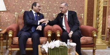 Erdoğan’ın için ‘Katil Sisi’ydi, ‘değerli kardeşim’ oldu: En kısa sürede Ankara’ya bekliyorum