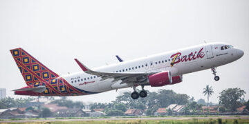 Endonezya’da pilotlar uyuyakaldı, uçak rotadan saptı