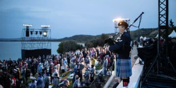 Anzak torunları, Çanakkale’de ‘Şafak Ayini’ ile atalarını andı