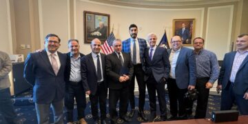 ABD Kongresi’nde tarihi gün: Gazeteci Abdülhamit Bilici ve aktivist Enes Kanter, Türkiye’deki hak ihlallerini belgeleriyle  anlattı