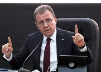 Mersin Belediye Başkanı Seçer’den MHP’li üyeye: Ülkü Ocakları’nı, türkü ocaklarını belediyeye doldurmuşsunuz