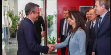 DEM Parti’nin CHP’yi ziyaretinde Kayyım açıklamasını yapan Özel:Van’da çok önemli bir dayanışma sergilendi