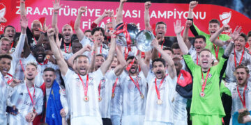 Türkiye Kupası’nı 11. kez kazanan Beşiktaş, UEFA Avrupa Ligi’nde