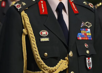 TSK’yı boşalttılar geri kalanların hali: Suriye’de görevli tuğgeneral makam aracıyla insan kaçakçılığı yapıyor!