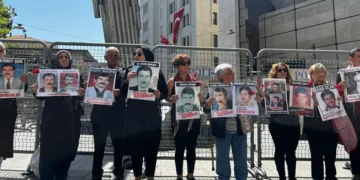 Galatasaray Meydanı’ndaki 999’uncu hafta: Cumartesi Anneleri, Selim, Hasan ve Cezayir Örhan için adalet istedi