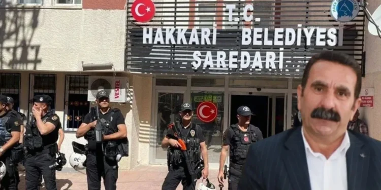 DEM Parti Grup Başkanvekili Gülistan Kılıç Koçyiğit, Hakkari Belediyesi'ne kayyım atanmasını protesto için nöbet eylemleri başlatacaklarını açıkladı.